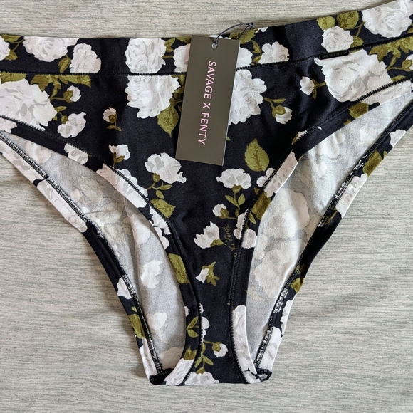 Savage X Fenty Other - Savage X Fenty Black Floral Print Panty